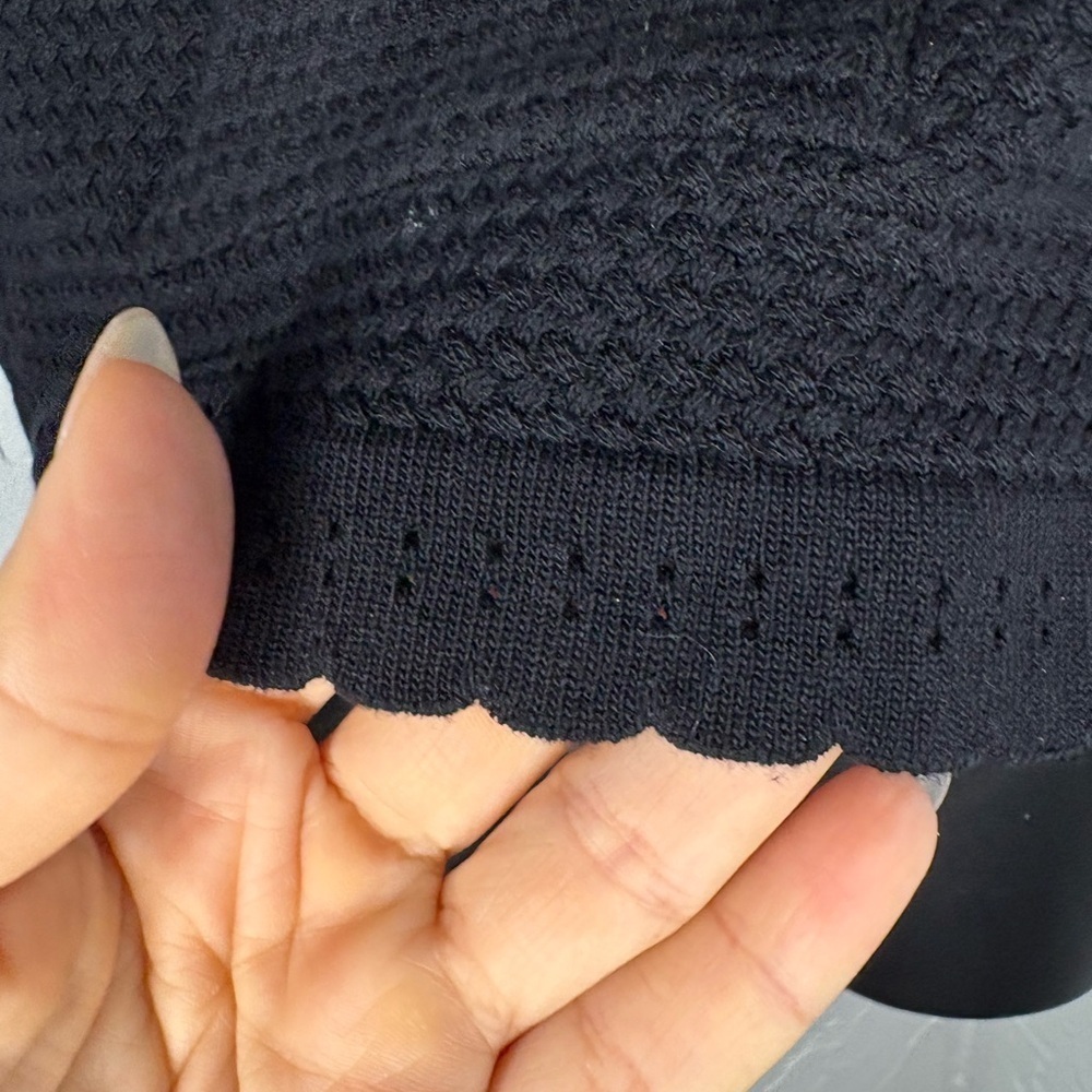 Greenwich V. Korean style black white Collar Sleeveless Knitted vest Tank Tops - Picture 3 of 10